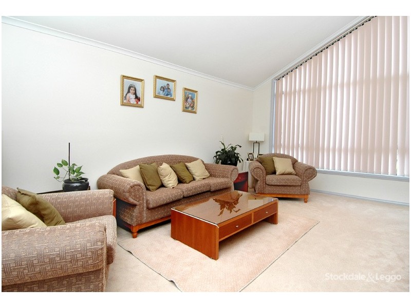 9B ROKEWOOD CRESCENT, Meadow Heights VIC 3048