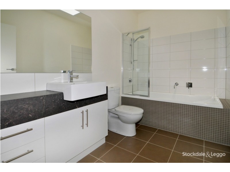 2/141 Morell Street, Glenroy VIC 3046