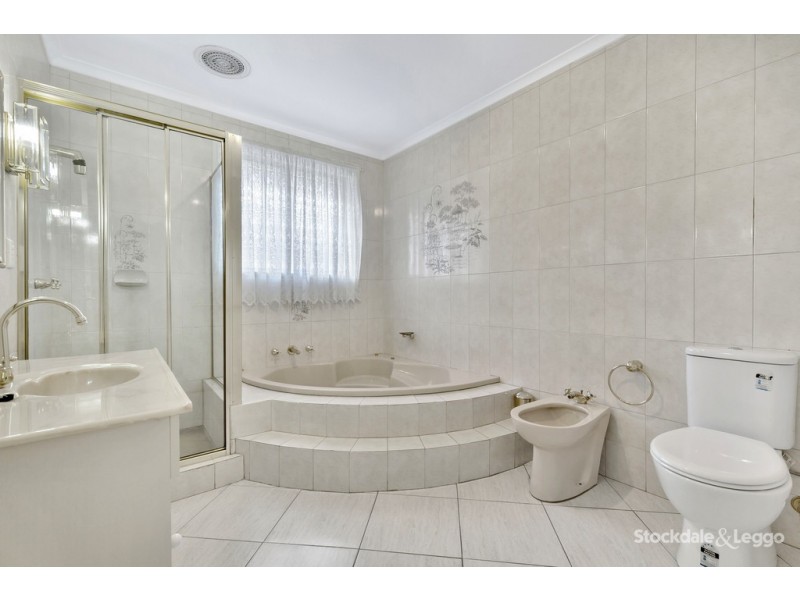 6 Roebourne Crescent, Campbellfield VIC 3061