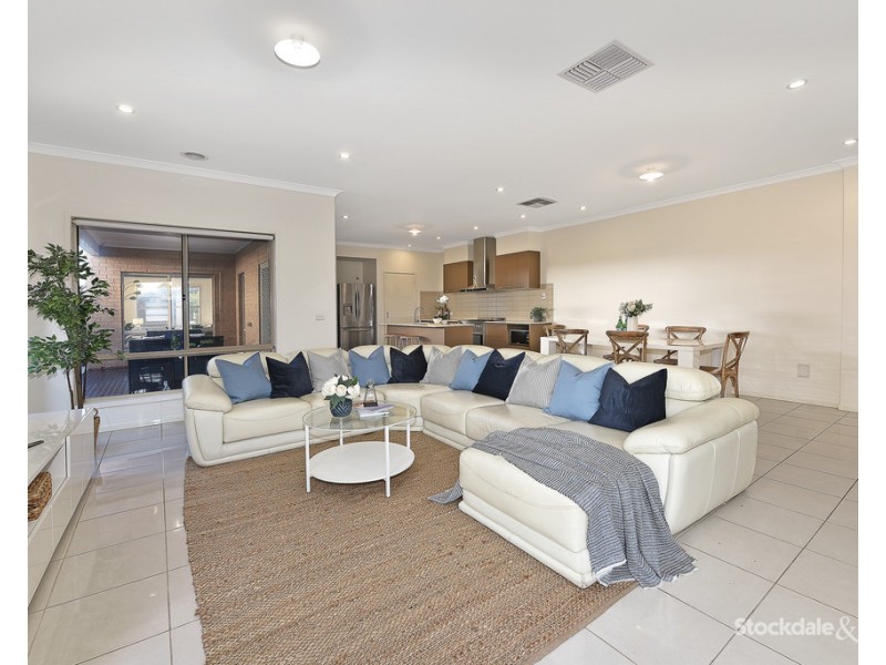 34 Fulham Way, Wollert VIC 3750