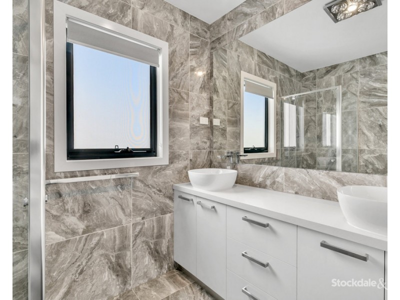 63 Xavier Street, Oak Park VIC 3046