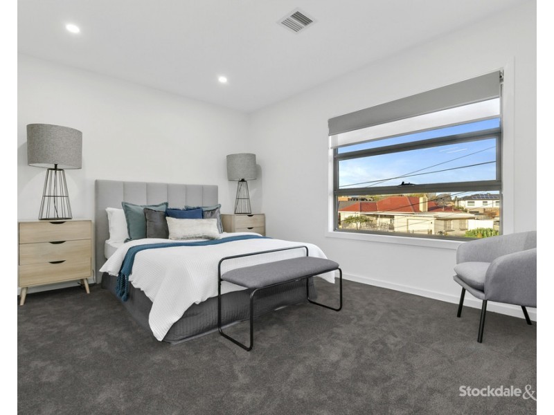 1/258 Parer Road, Airport West VIC 3042