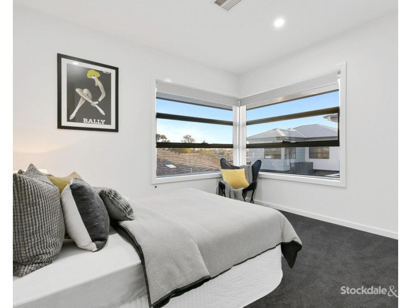 1/258 Parer Road, Airport West VIC 3042
