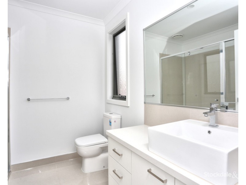 35 Emma Street, Fawkner VIC 3060