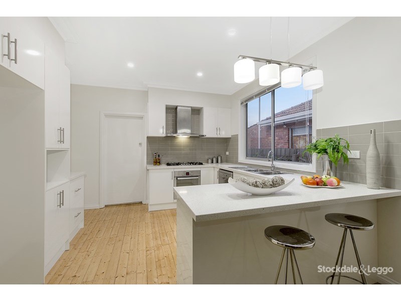 60 Plumpton Av, Glenroy VIC 3046