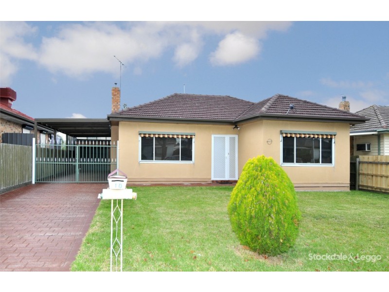 10 Lawrence Street, Hadfield VIC 3046