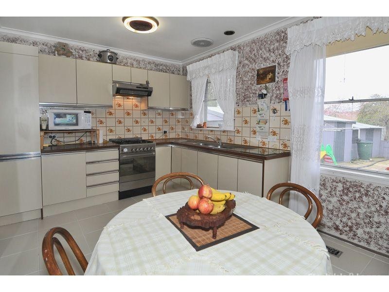 24 McIvor Street, Dallas VIC 3047