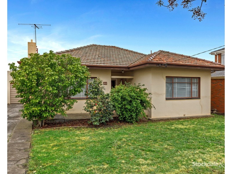 166 West Street, Hadfield VIC 3046