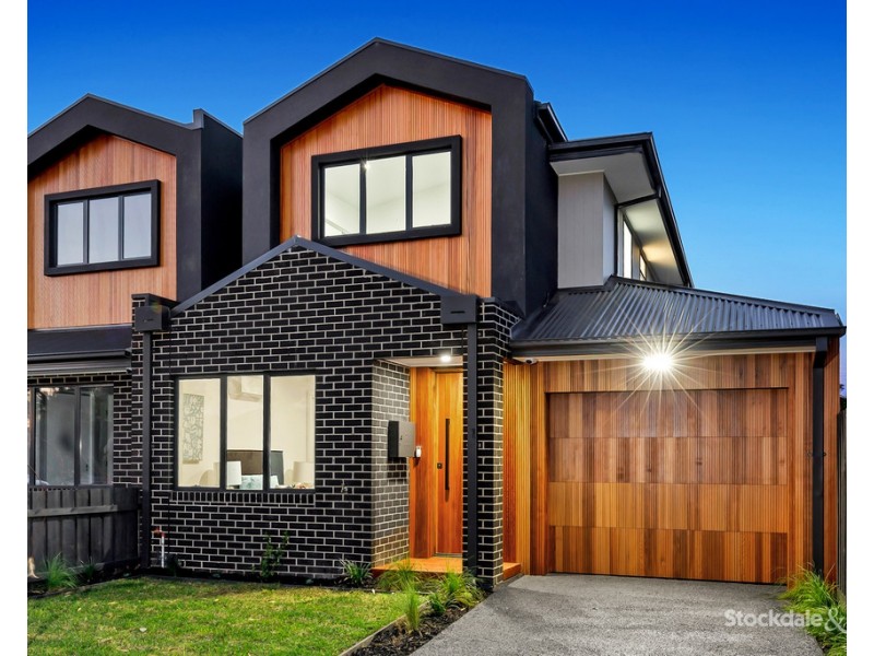 1/10 Curie Avenue, Oak Park VIC 3046