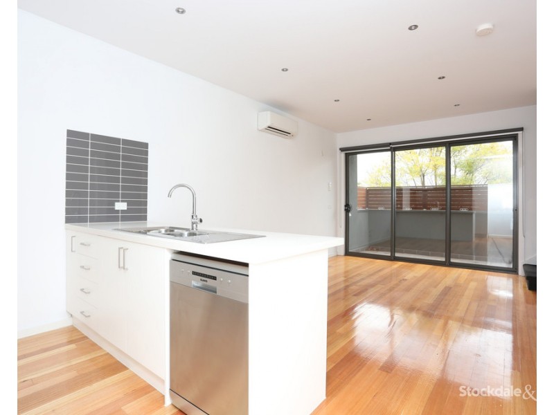 12/17-19 Northumberland Rd, Pascoe Vale VIC 3044