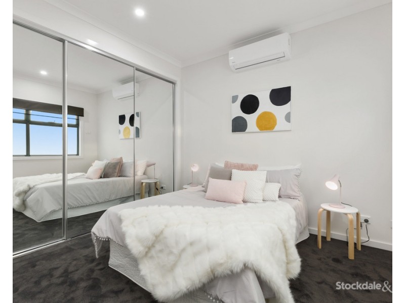 4/18 Jessie Street, Oak Park VIC 3046