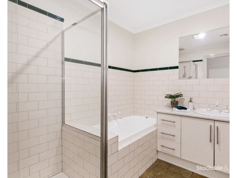 31 Mitchell Street, Glenroy VIC 3046