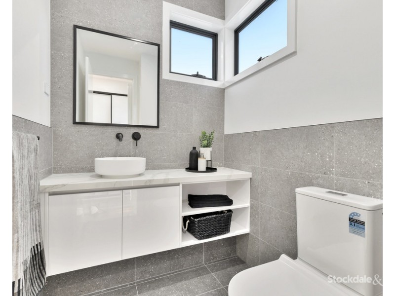 4/258 Parer Road, Airport West VIC 3042