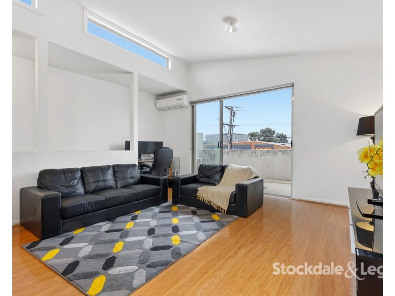 3/2 Glenroy Road, Glenroy VIC 3046