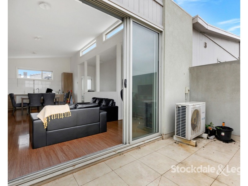 3/2 Glenroy Road, Glenroy VIC 3046