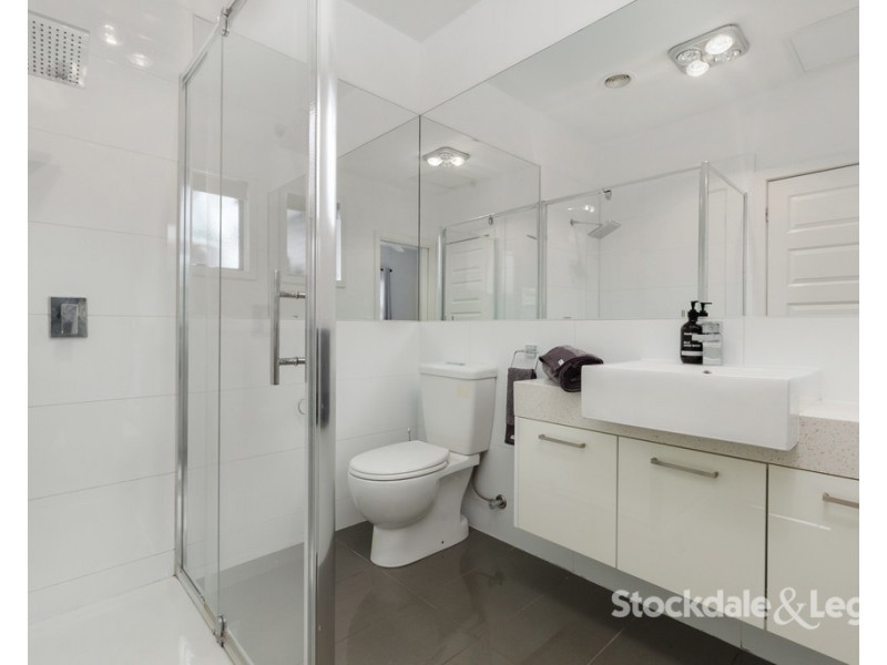 3/6 Justin Avenue, Glenroy VIC 3046