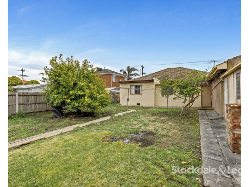 166 West Street, Hadfield VIC 3046