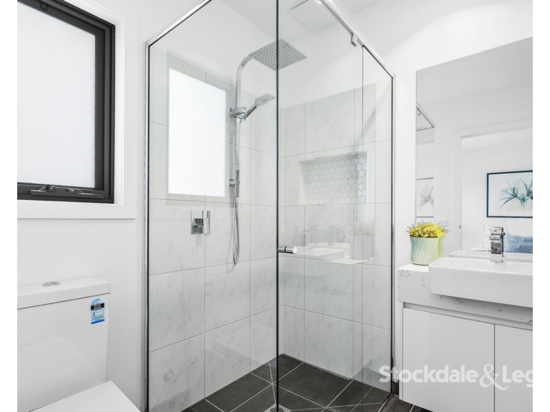 1 and 2/35 Becket Street North, Glenroy VIC 3046