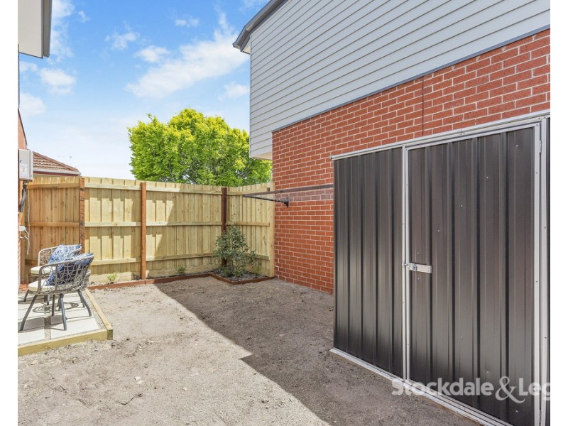 1 and 2/35 Becket Street North, Glenroy VIC 3046