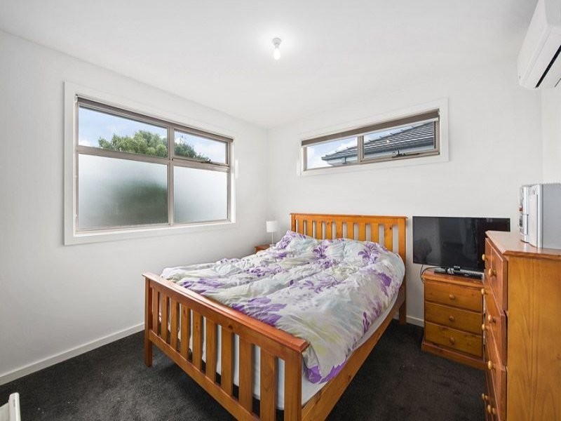 1/30 View Street, Glenroy VIC 3046