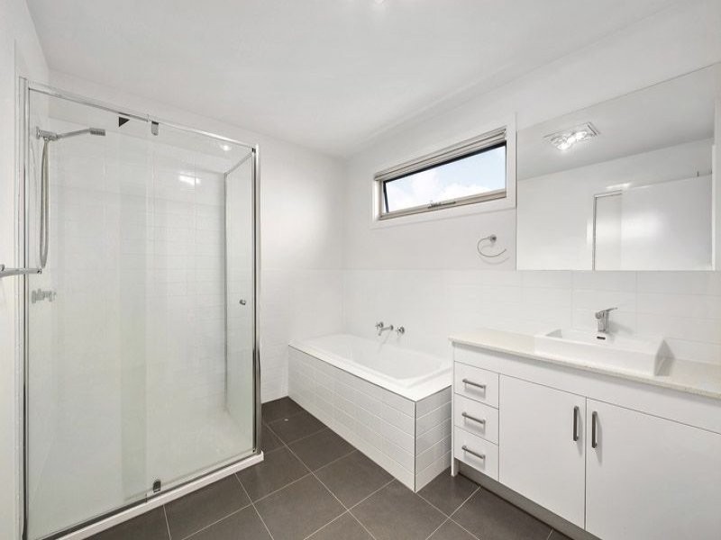 1/30 View Street, Glenroy VIC 3046