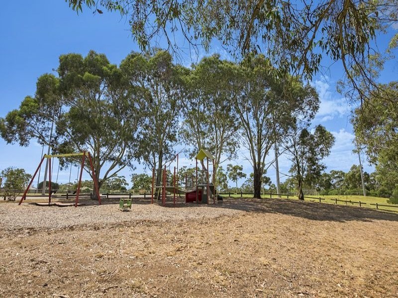 1/1 Middle Street, Hadfield VIC 3046