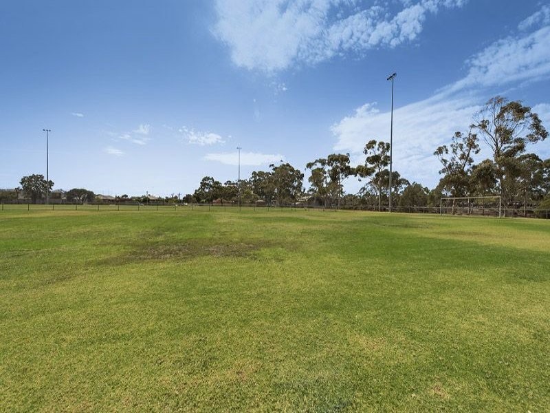 1/1 Middle Street, Hadfield VIC 3046