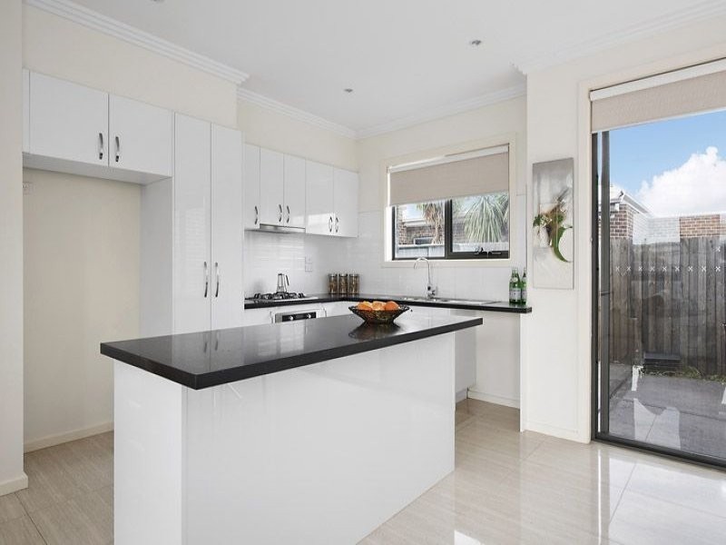 2/38 Maude Avenue, Glenroy VIC 3046