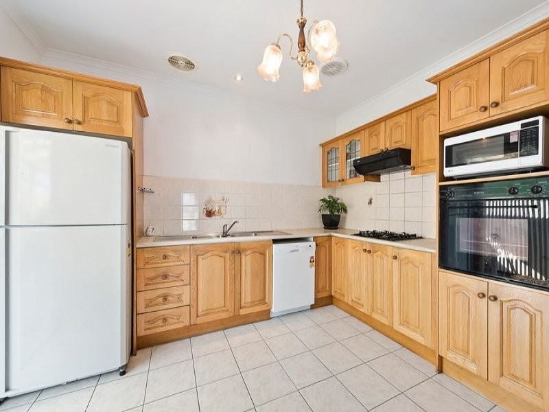 100 South Street, Hadfield VIC 3046