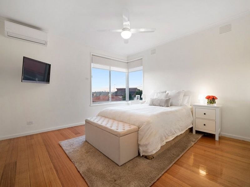 106 Outlook Drive, Glenroy VIC 3046