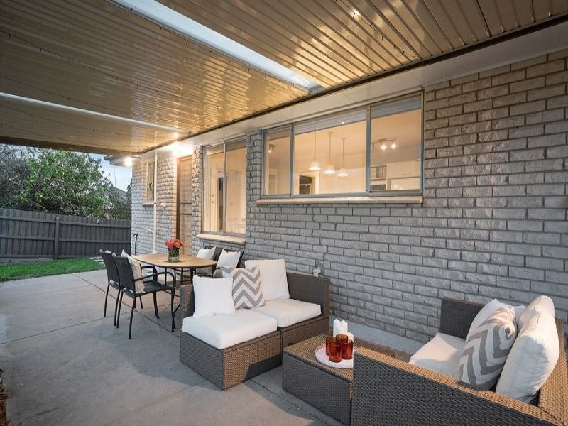 106 Outlook Drive, Glenroy VIC 3046