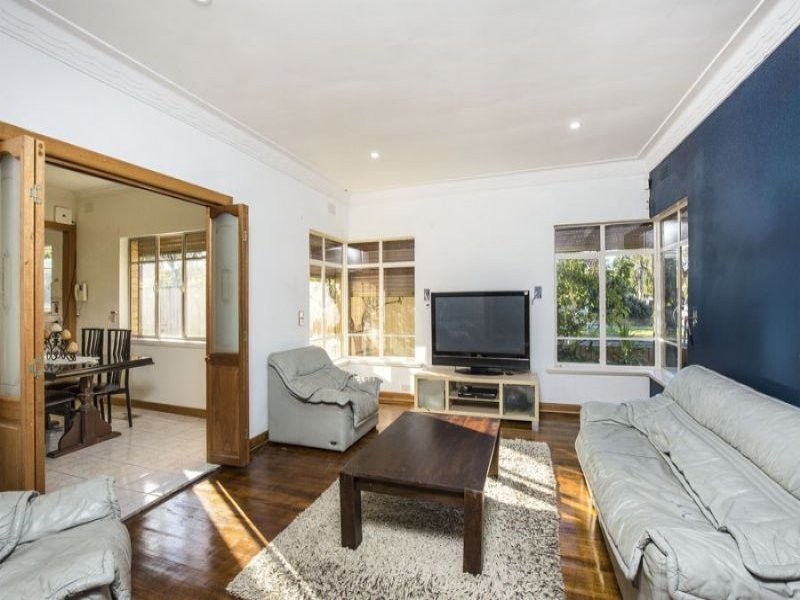 173 Cumberland Road, Pascoe Vale VIC 3044
