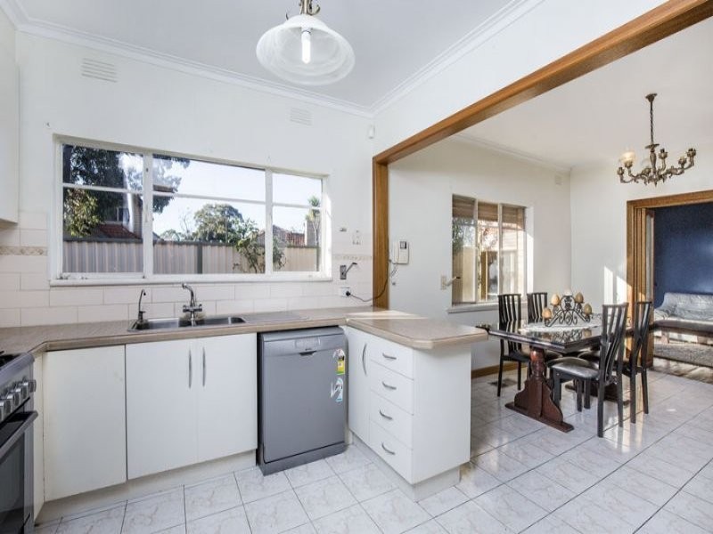 173 Cumberland Road, Pascoe Vale VIC 3044