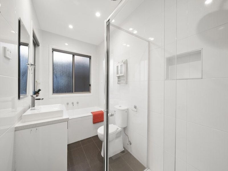 4 Gervase Avenue, Glenroy VIC 3046