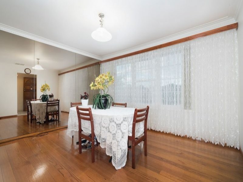 96 Valley Crescent, Glenroy VIC 3046