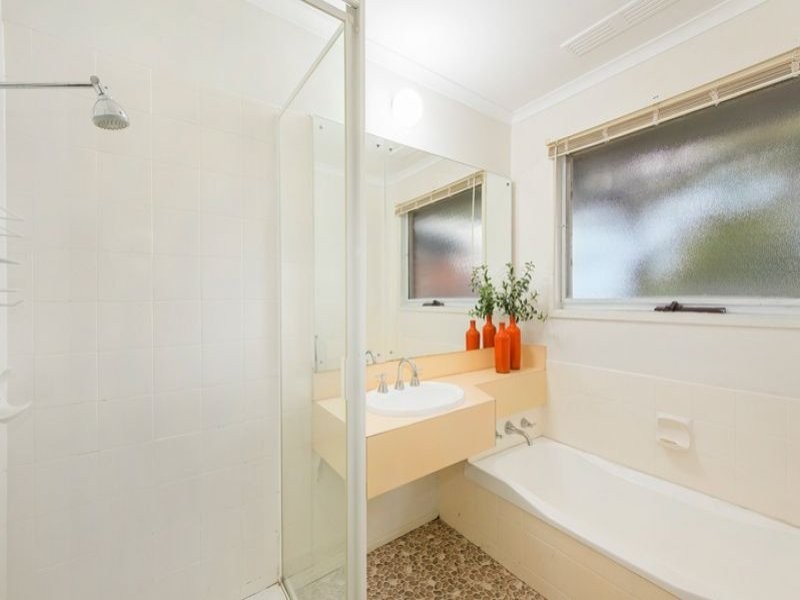 4 Ovens Court, Broadmeadows VIC 3047