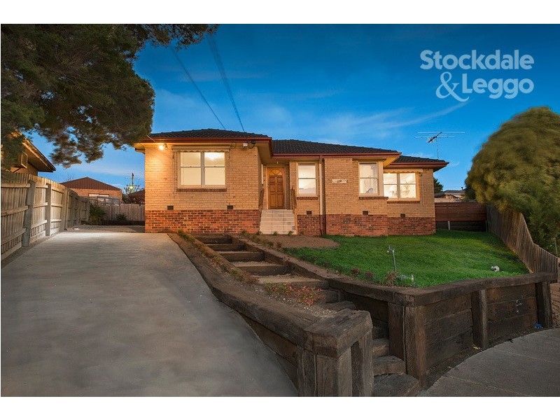 108 Valley Crescent, Glenroy VIC 3046