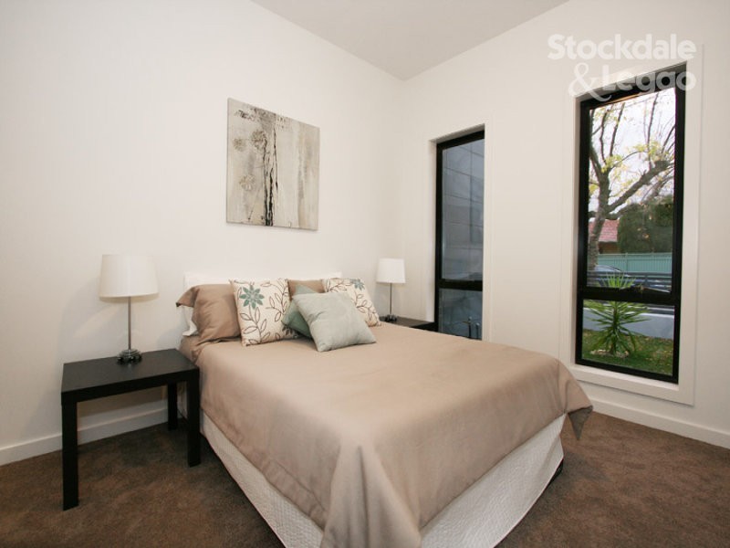 14A Wheatsheaf Road, Glenroy VIC 3046