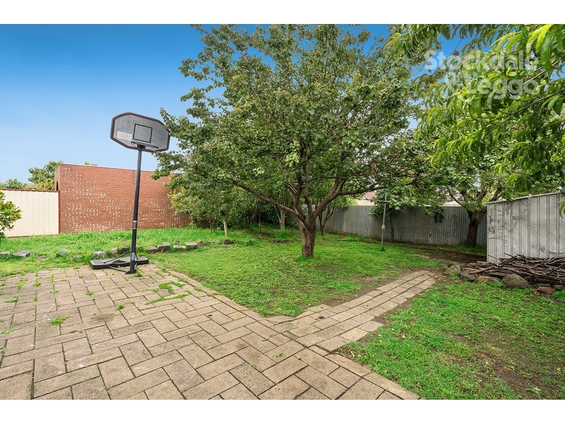 5 Disney Street, Fawkner VIC 3060