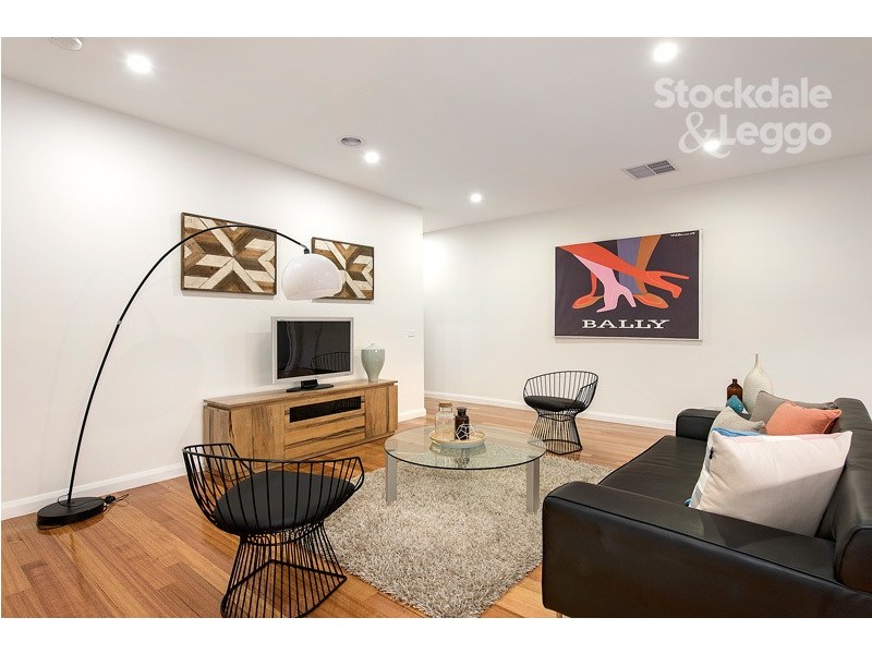 2/91 East Street ( HADFIELD ), Glenroy VIC 3046