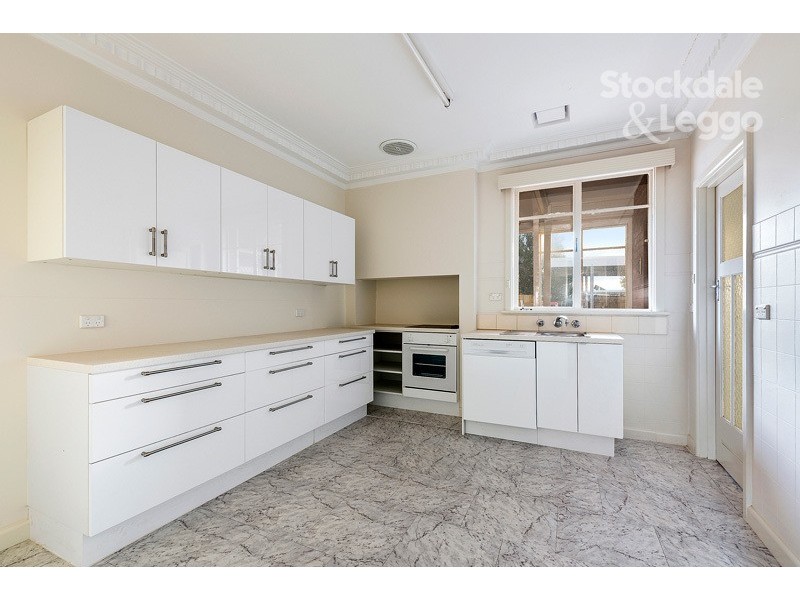 15 Becket Street South, Glenroy VIC 3046