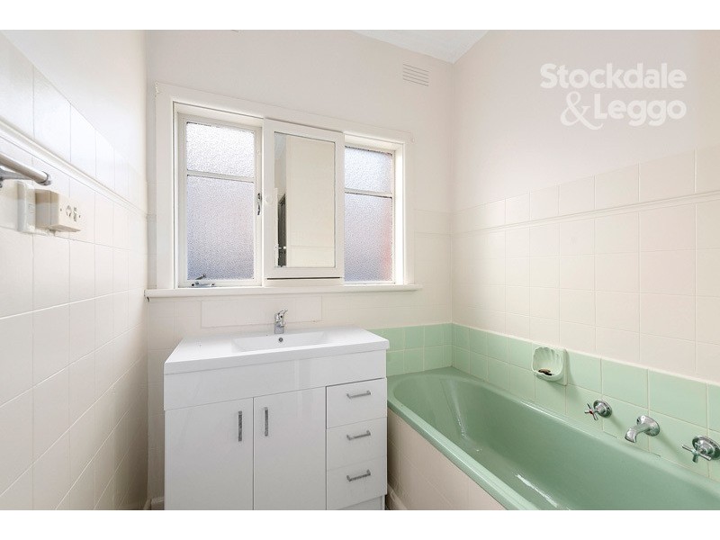 15 Becket Street South, Glenroy VIC 3046