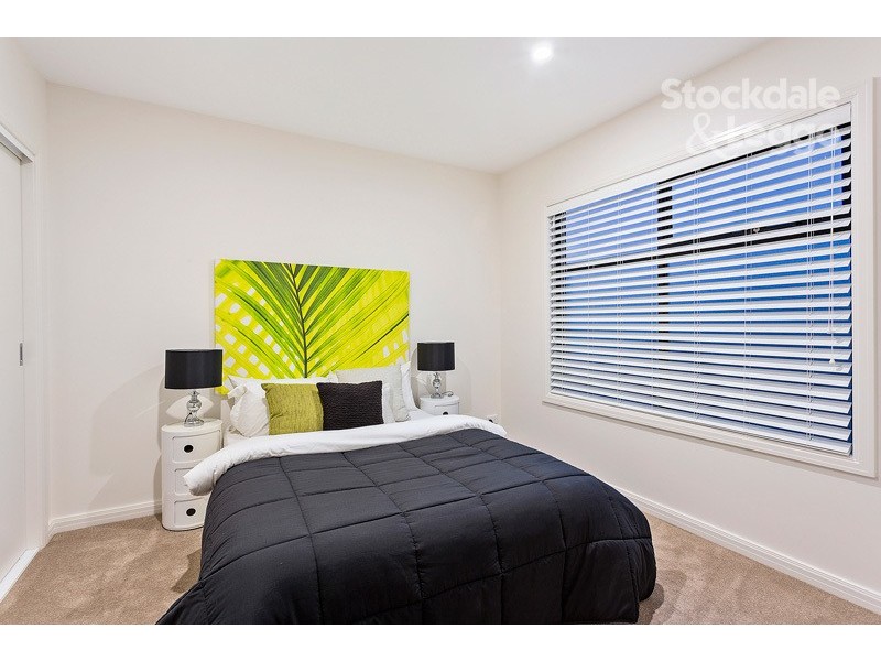 2/9 Hubert Avenue, Glenroy VIC 3046
