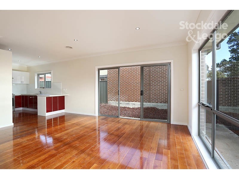 1/13 Antwerp Street, Dallas VIC 3047