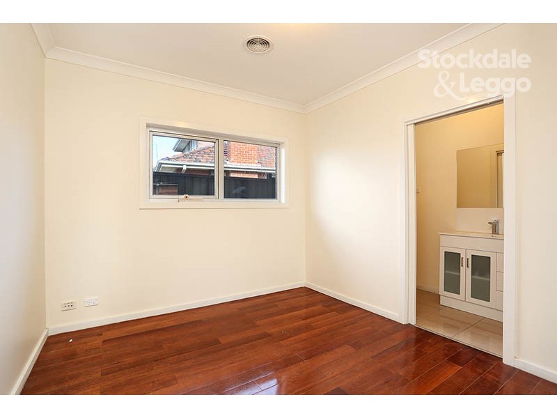 1/13 Antwerp Street, Dallas VIC 3047