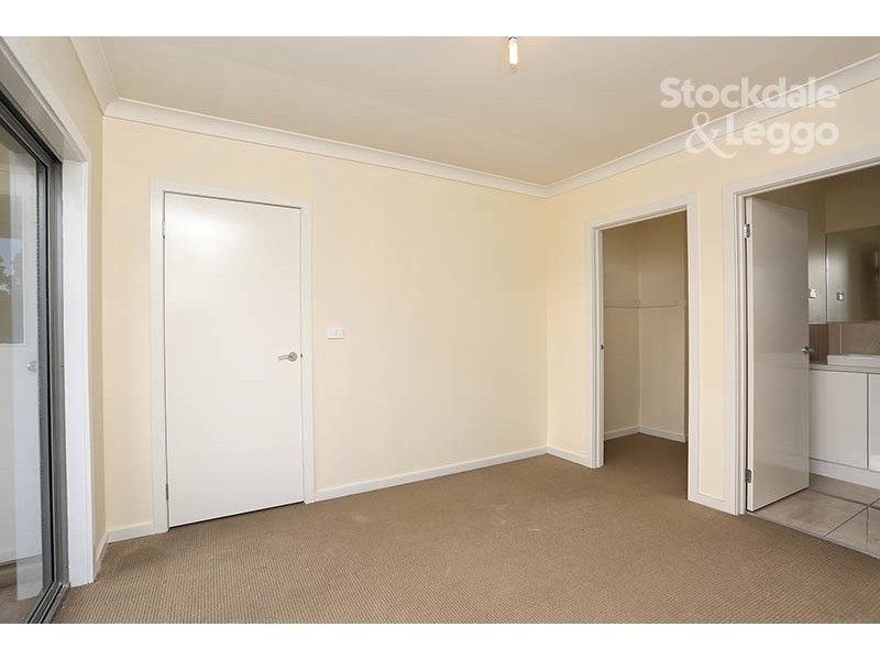 1/13 Antwerp Street, Dallas VIC 3047