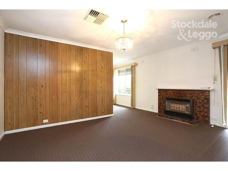 42 Sadie Street, Glenroy VIC 3046