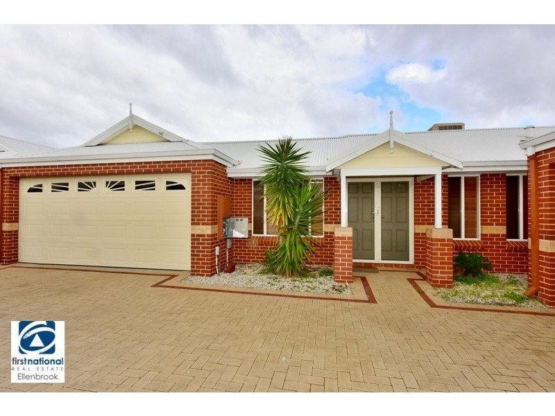 32 Farmaner Parkway, Ellenbrook WA 6069