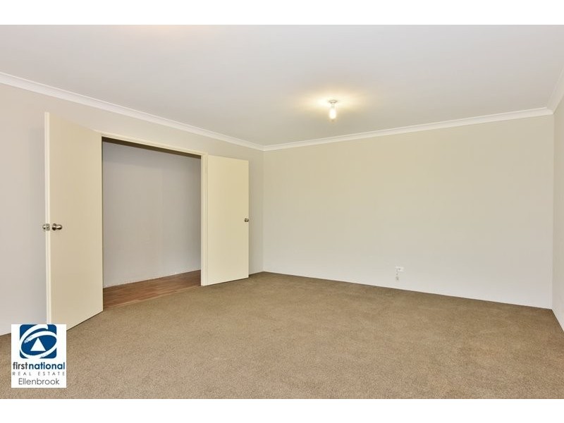 16 Rakich Drive, Ellenbrook WA 6069