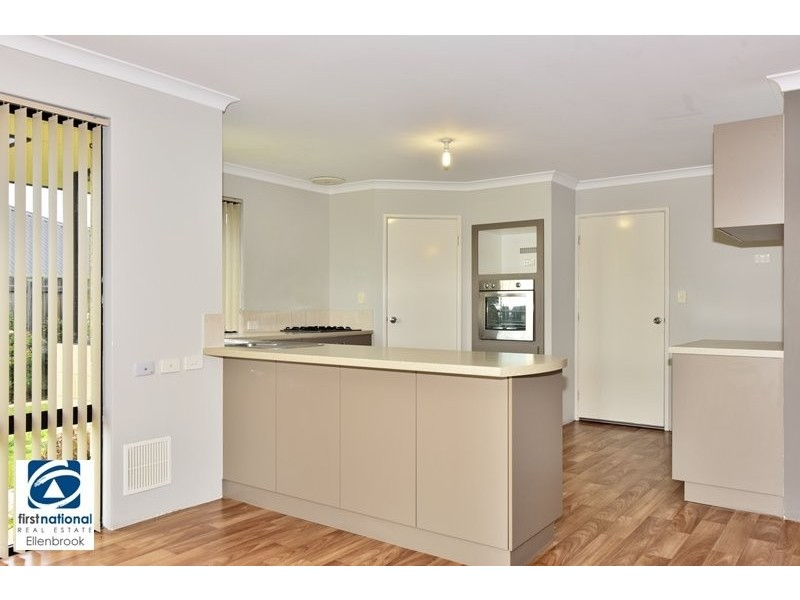 16 Rakich Drive, Ellenbrook WA 6069